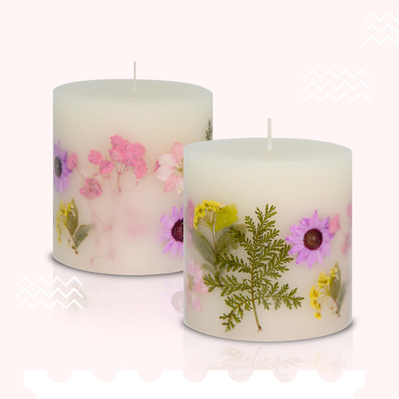 Professional candle manufacturer wholesale pillar candle with dry flowers with personalize design and label